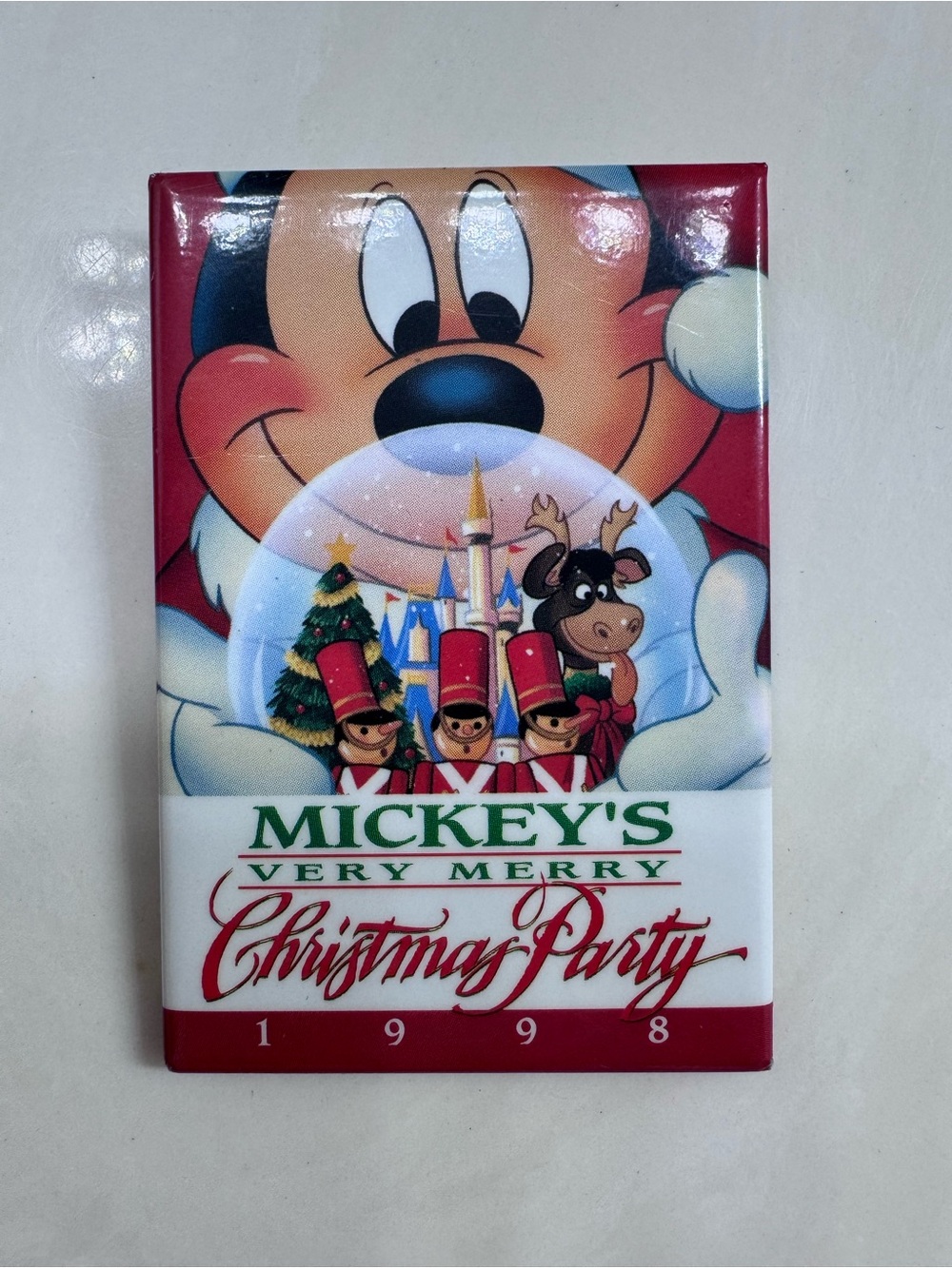 vintage 1998 Walt Disney World Mickey's Very Merry Christmas Party Pin-Back Butt